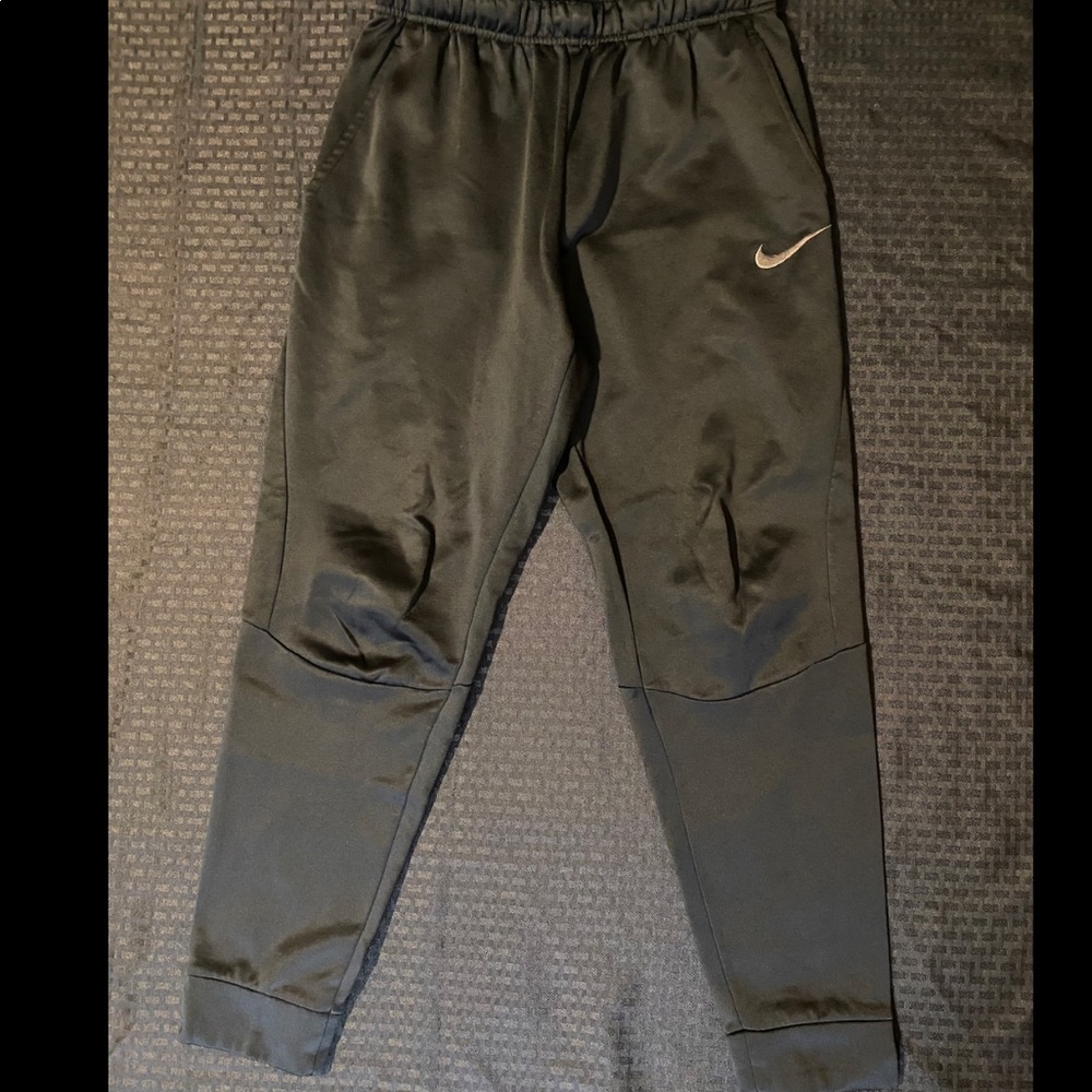 Nike Dri-FIT Therma Men's Training Pants AO2370